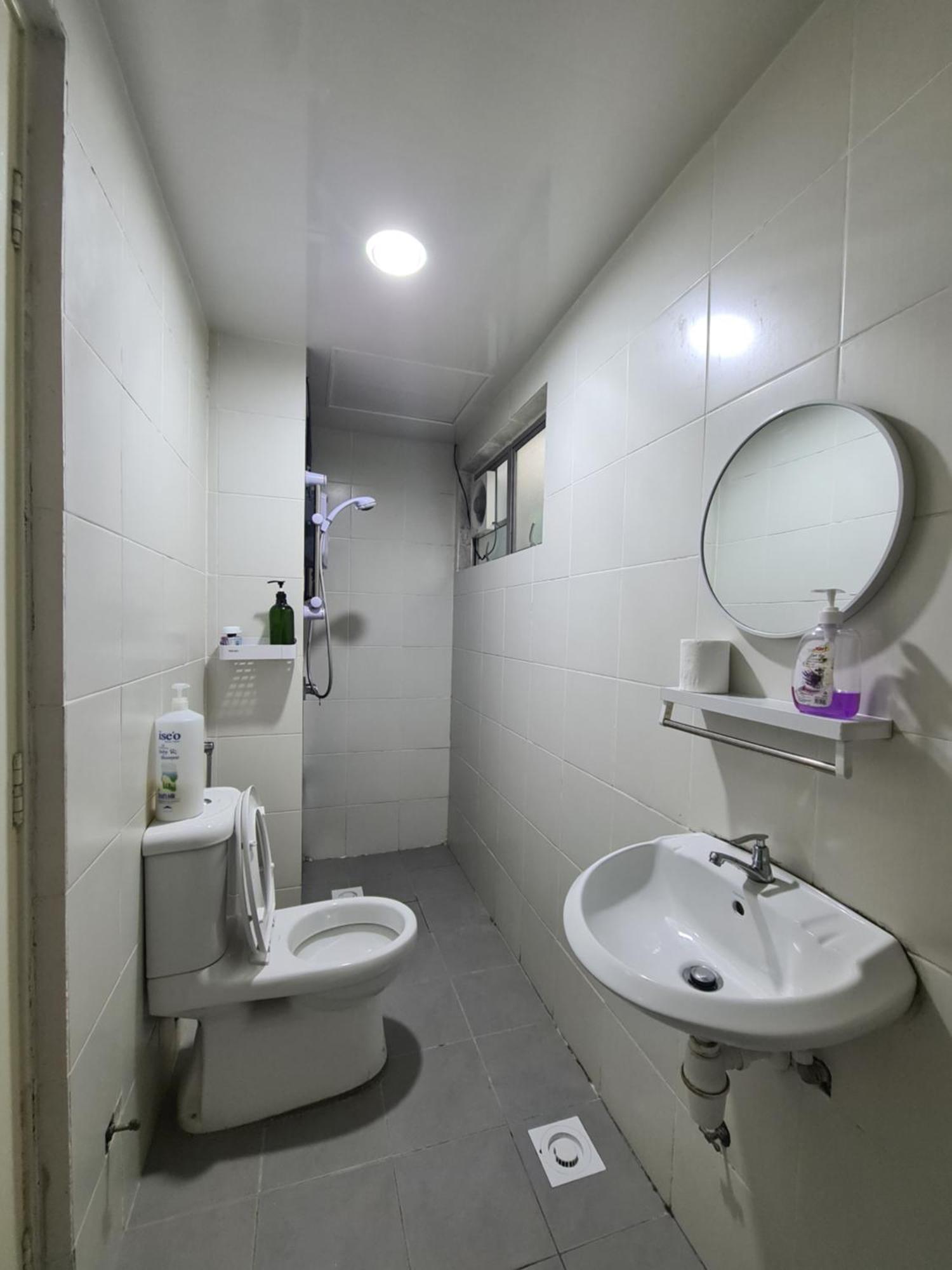 The Simplicity Apartment *